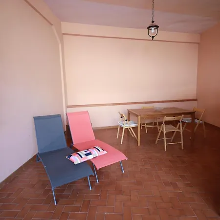 Holiday home Golden Avola