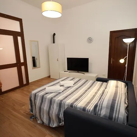 Holiday home Golden Avola